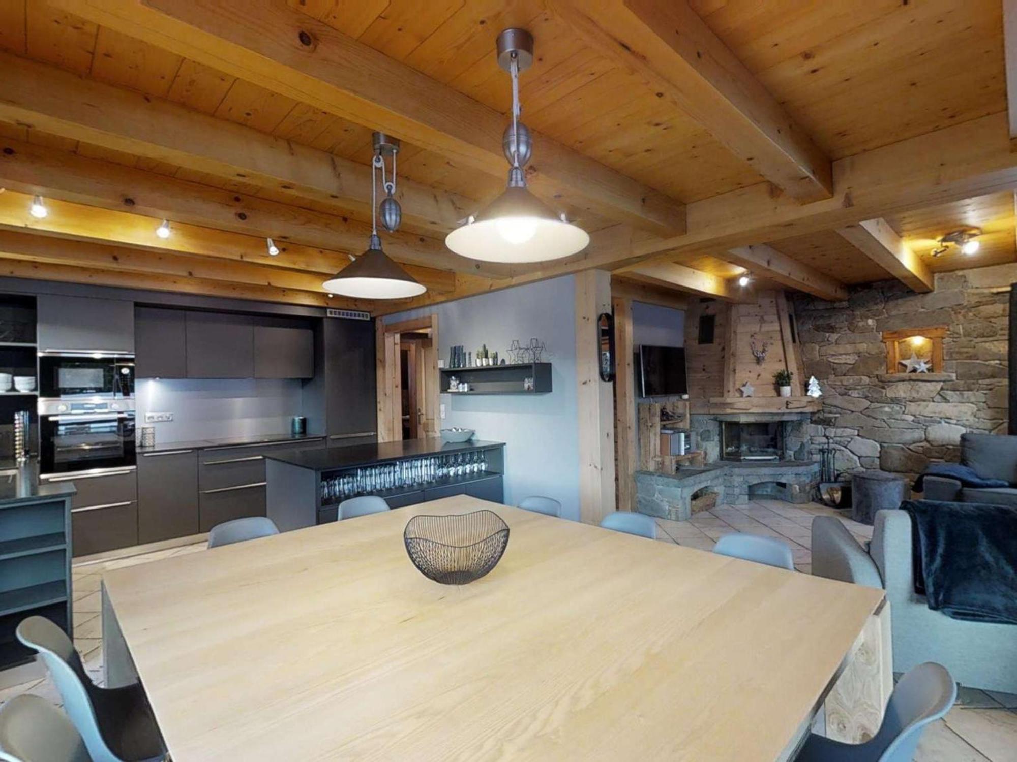 Chalet Grand Confort 5 Chambres, Jacuzzi, Sauna, 150M Des Pistes - Fr-1-391-91 Le Grand-Bornand Eksteriør billede